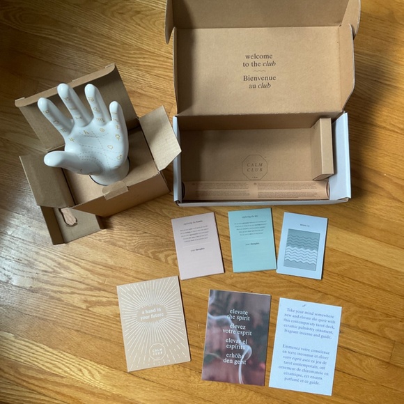 Brand New Cosmic Box. Ideal as gift. - Picture 6 of 8